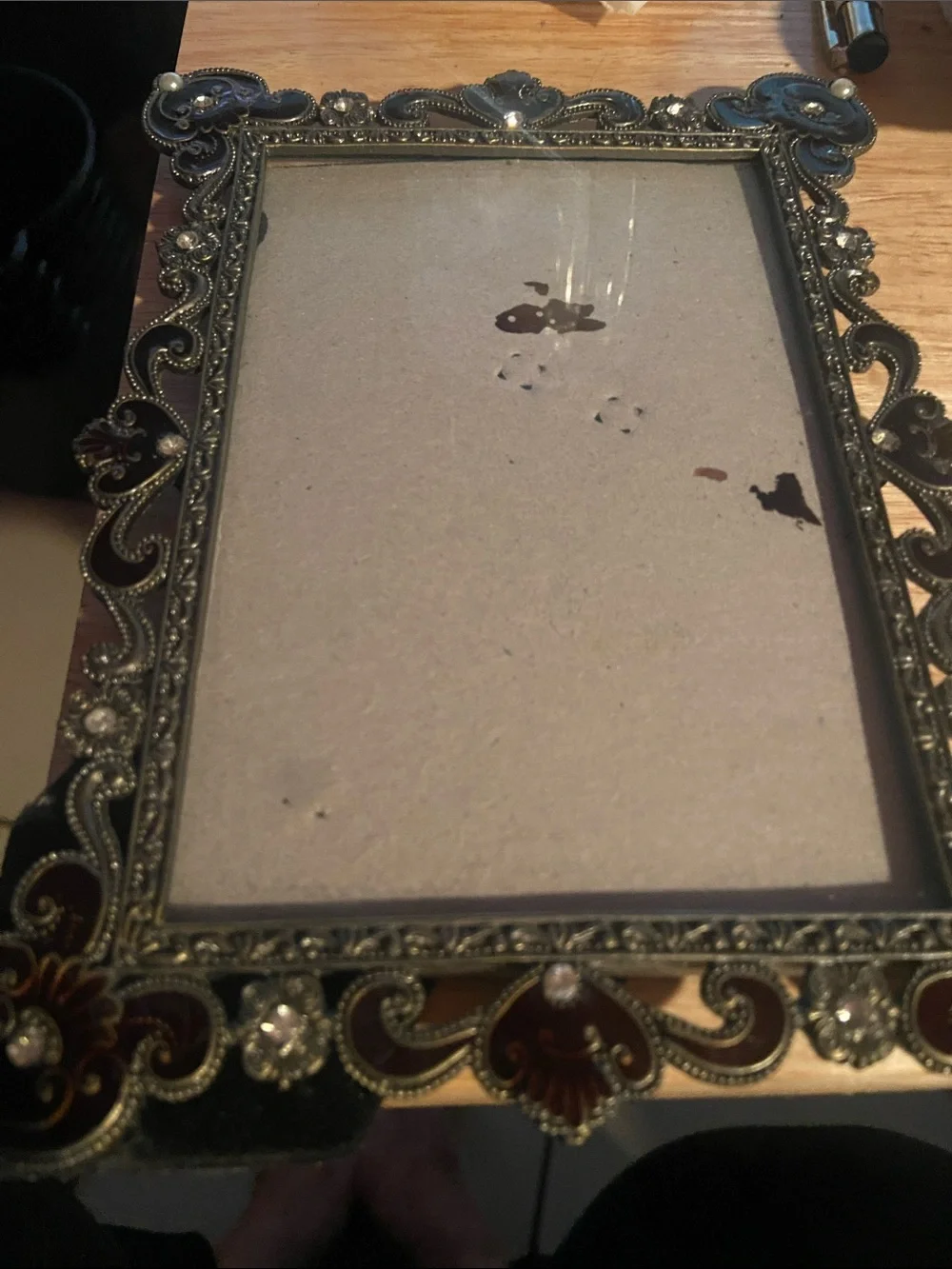 Ornate Vintage-Style Decorative Picture Frame in Bronze and burgundy 5.5x7.5”